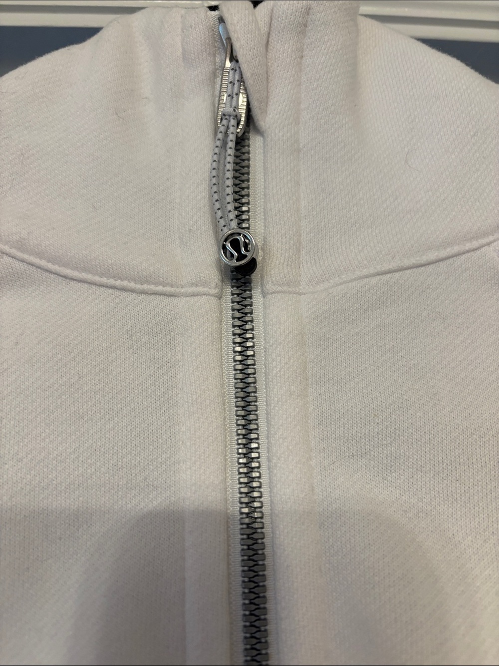 Lululemon Sweatshirt - Picture 2 of 8